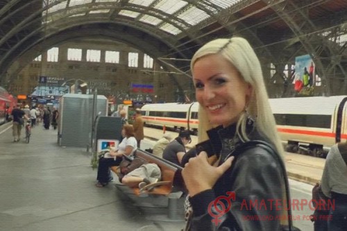 Amy Starr Public Anal Sex At The Train